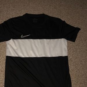 Medium Nike t shirt